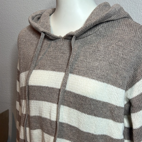 Lane Bryant Hoodie Sweater XL (14/16) – Tan & Cream Striped Knit Pullover - Picture 2 of 7